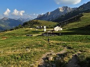 71 Rientriamo alla Baita del Camoscio (1750 m)